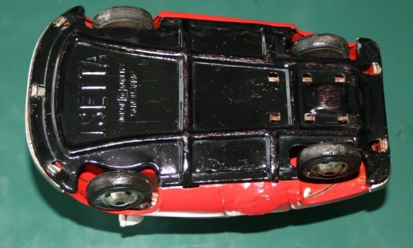 Bandai BMW Isetta 1958 Tinmodel with Frictiondrive (7918)